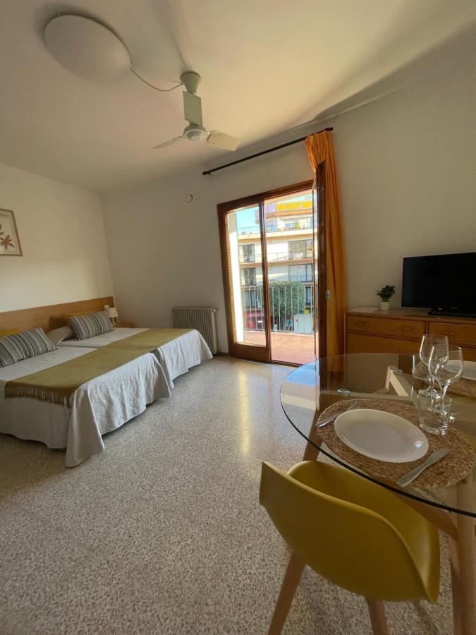 Apartamentos El Sol Tossa de Mar Eksteriør bilde